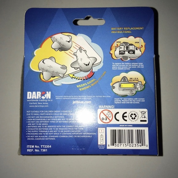 JetBlue Magic Fun Plane Moving Toy Daron Airplane Kids Gift Collect Vacation - Picture 6 of 7